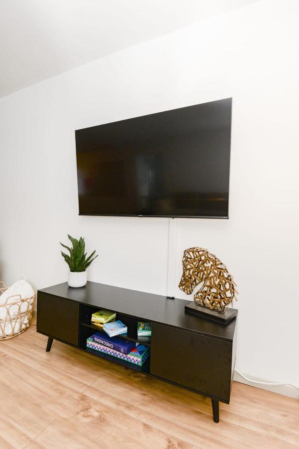 New Remodeled Townhome In Central 파고 외부 사진