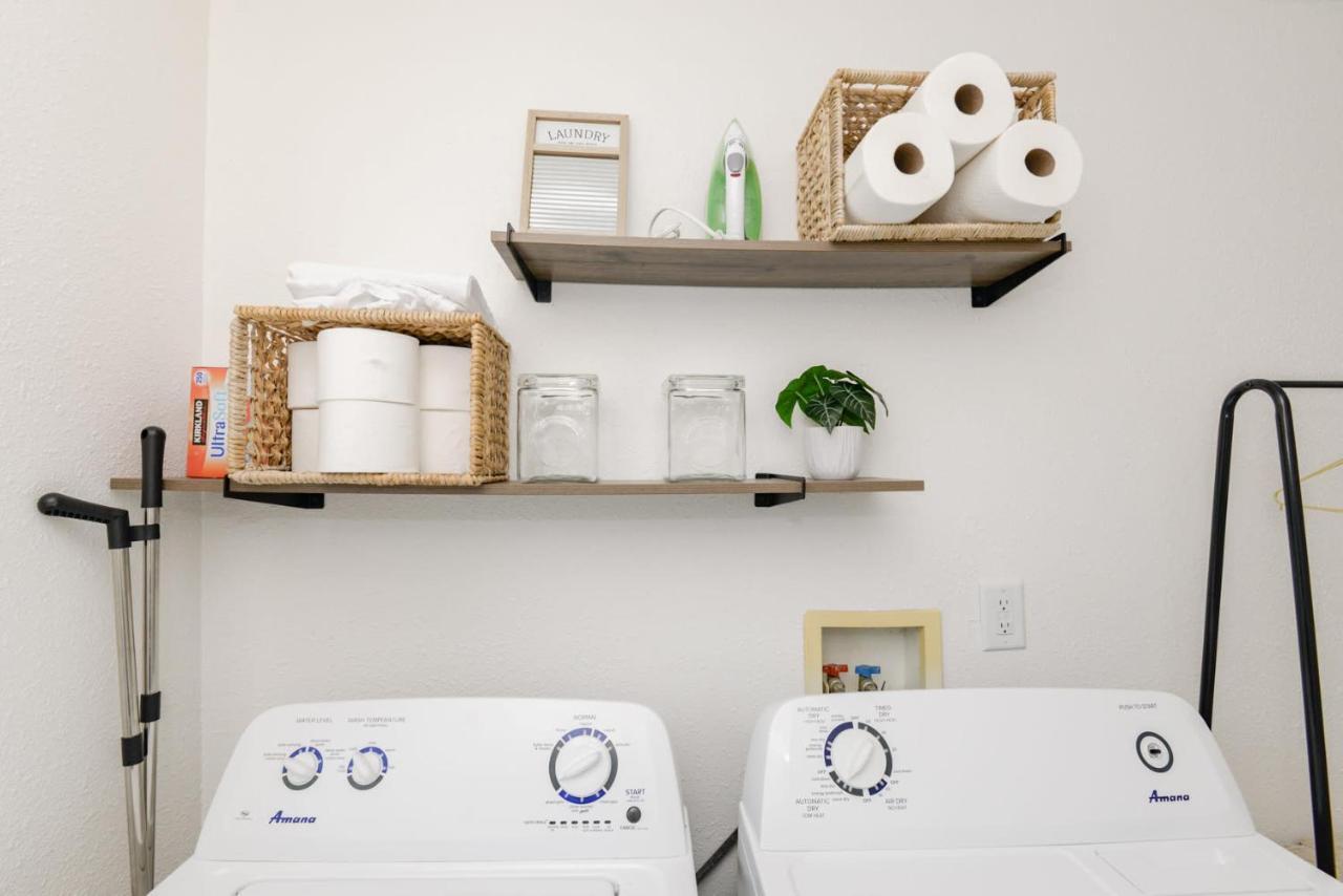 New Remodeled Townhome In Central 파고 외부 사진